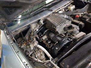 Замена клапанной крышки двигателя N52 на BMW X5 E70