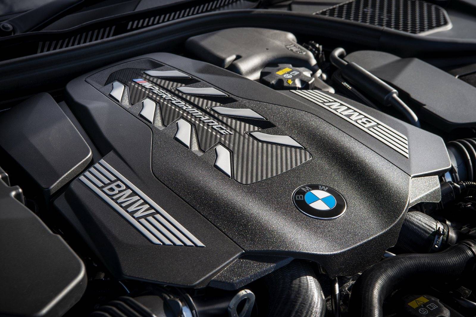 Самые мощные двигатели BMW всех времен 9
