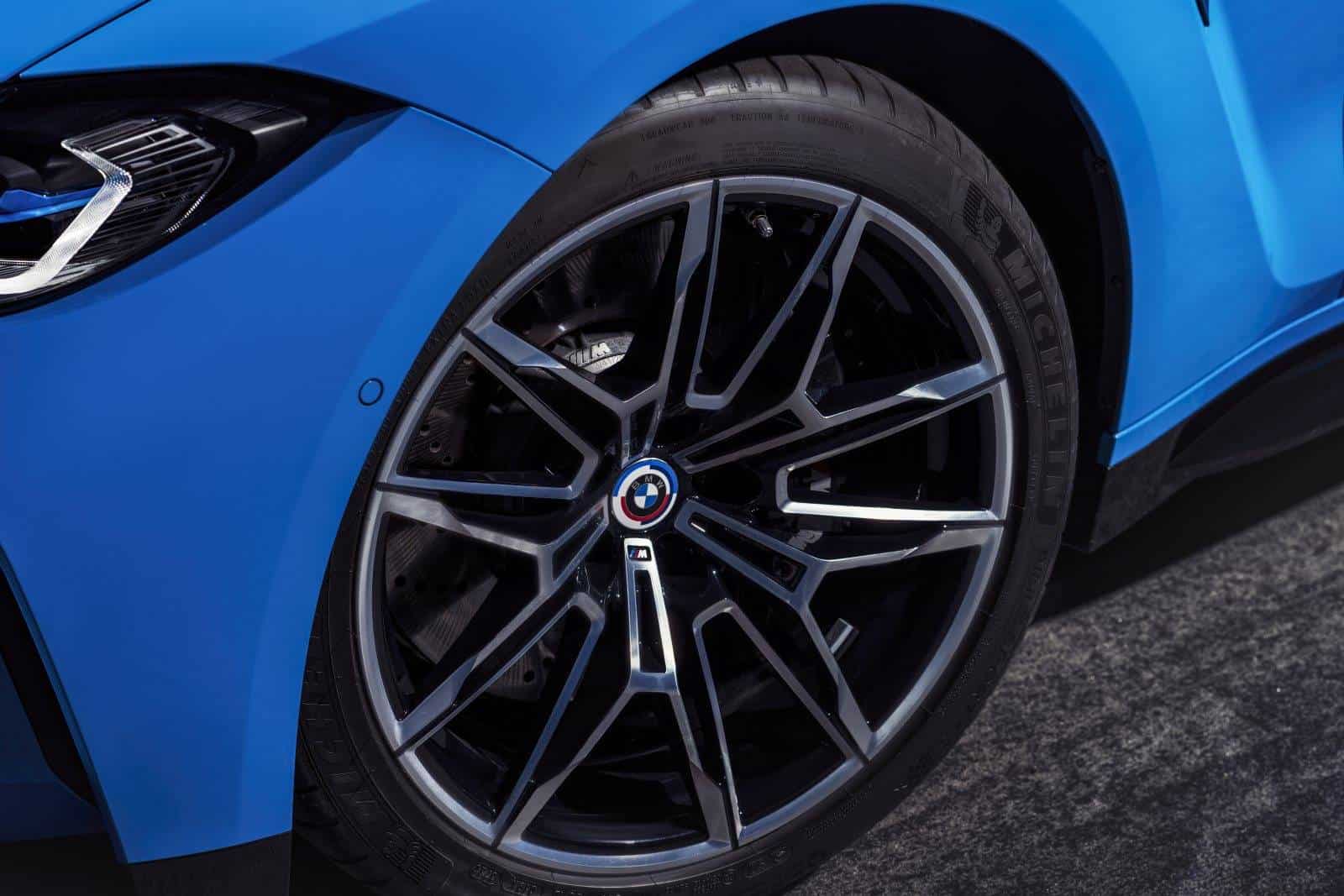 BMW M GmbH возвращает классическую эмблему BMW Motorsport 4