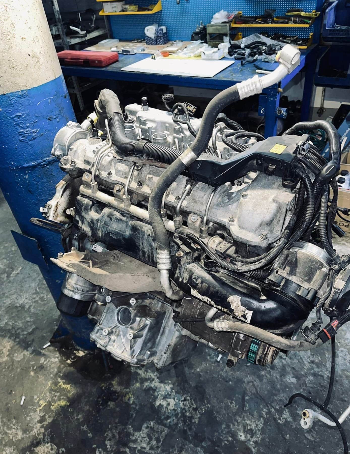 BMW X6 E71: капитальный ремонт двигателя N63 7