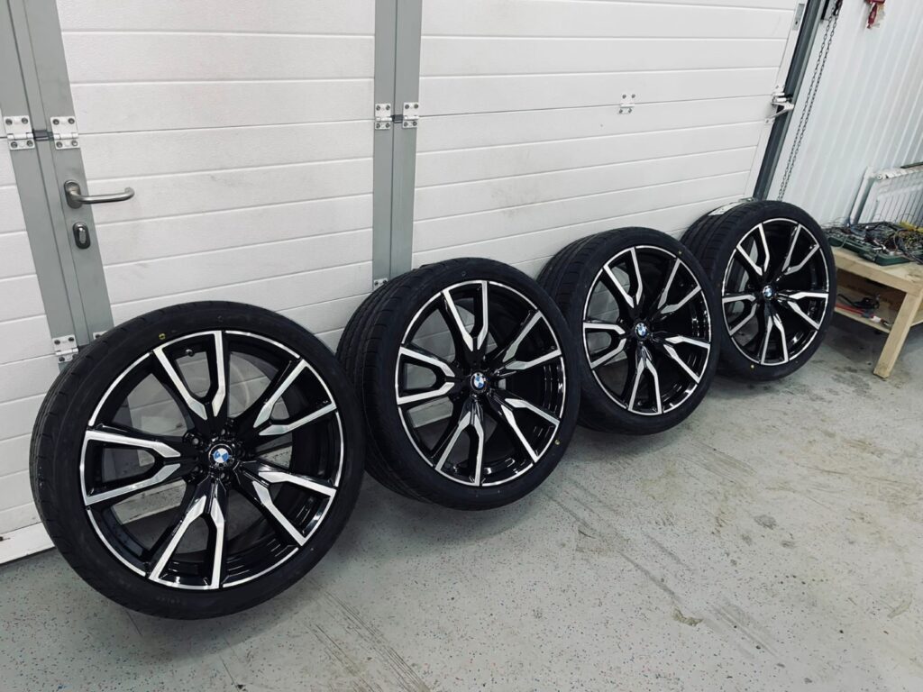 Сезонный шиномонтаж BMW