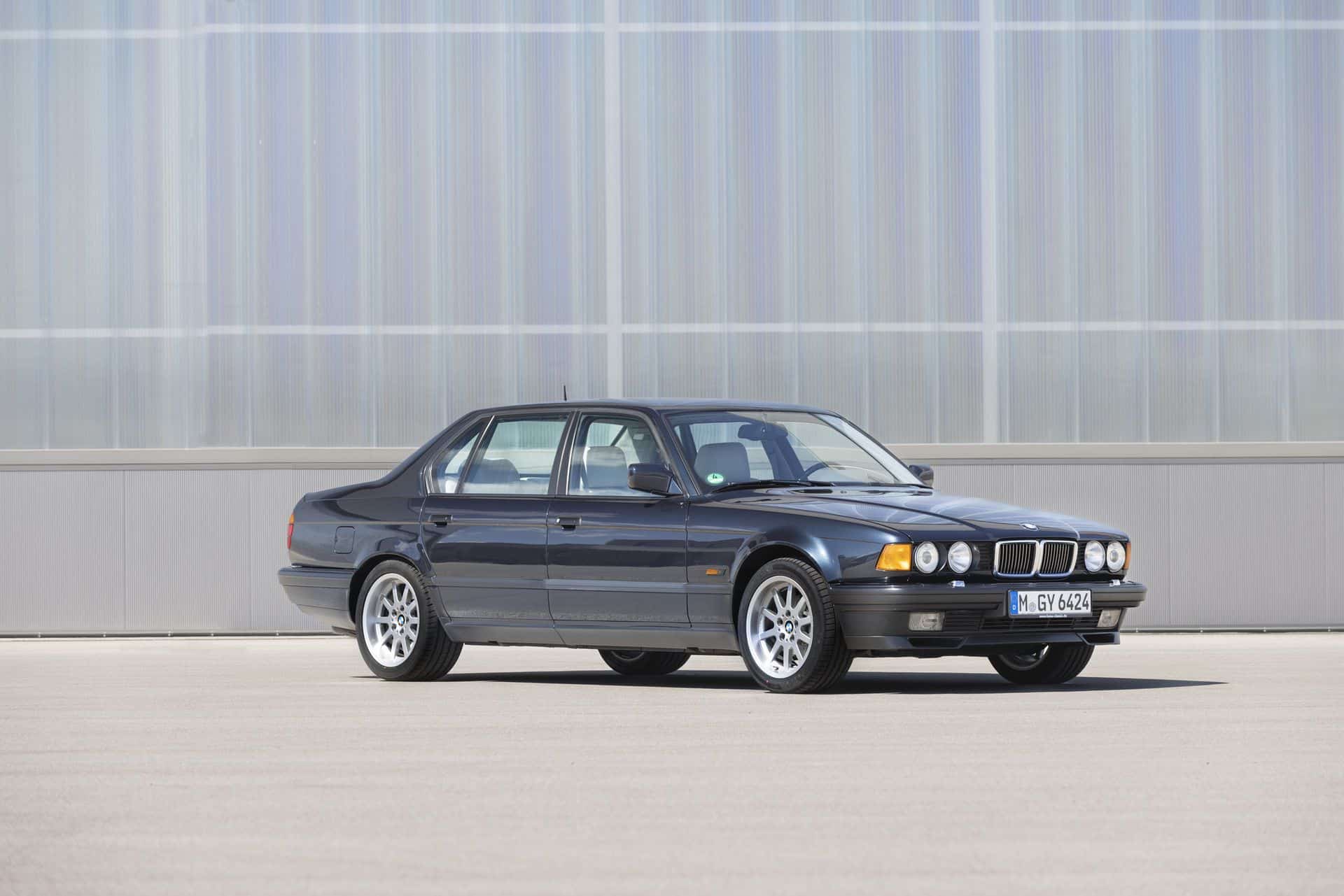 BMW 7 серии - краткая история 7 поколений 5