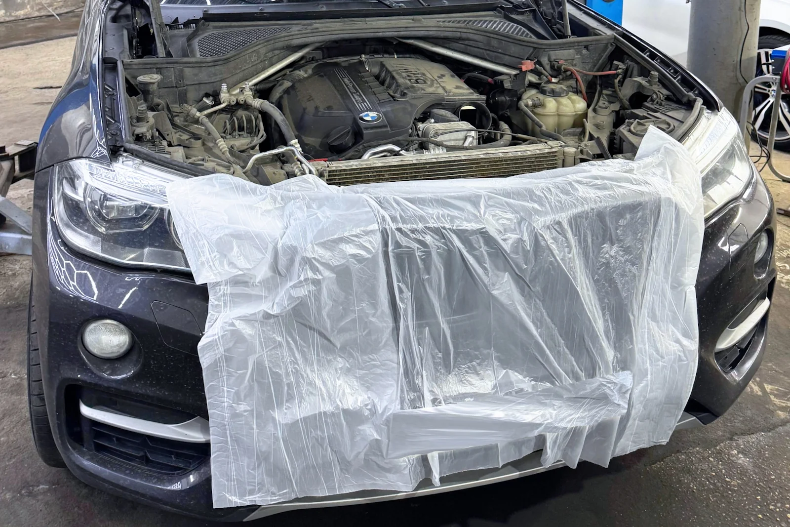 Замена компрессора кондиционера BMW X6 F16 35iX