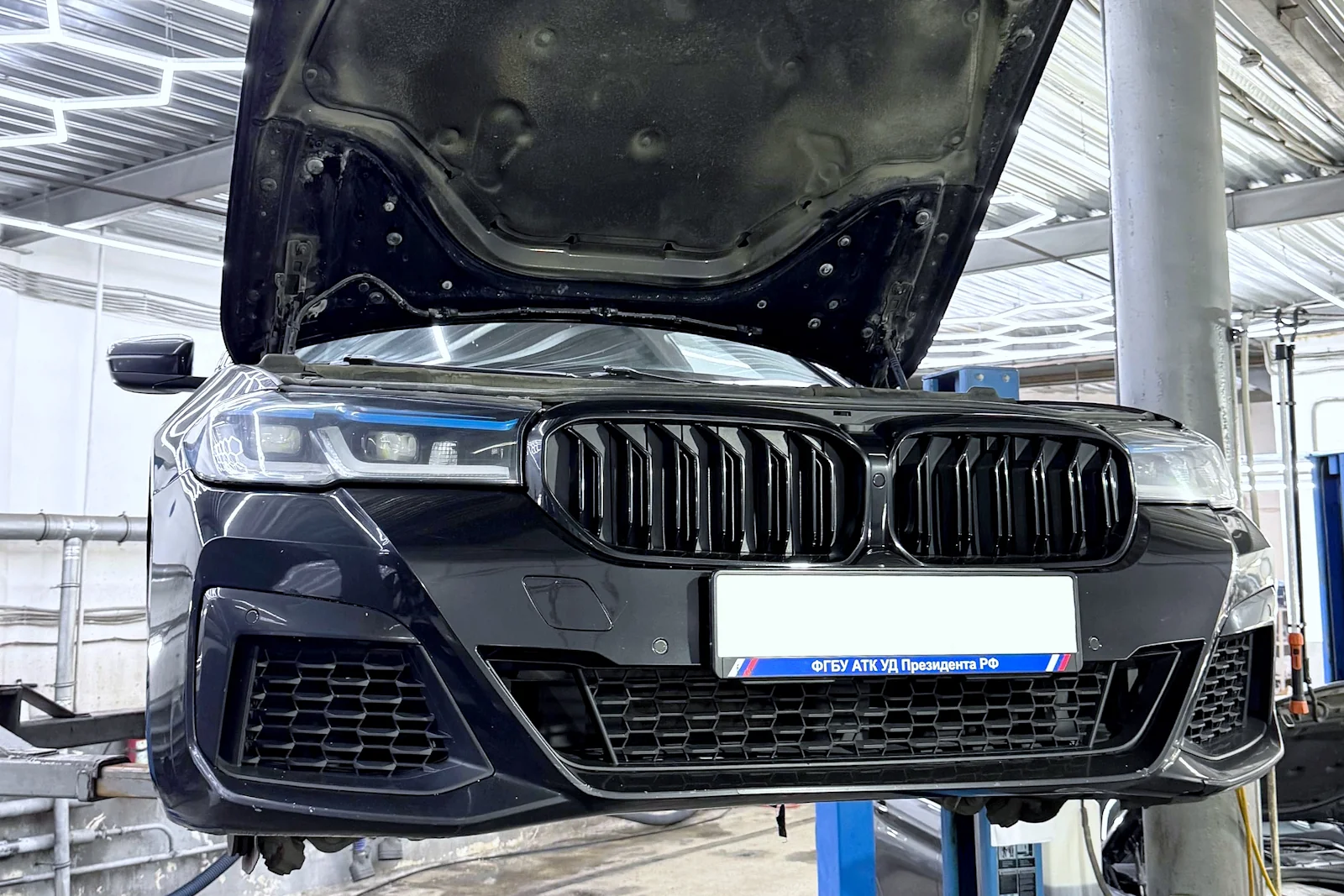 Диагностика и ремонт подвески BMW 520d G30